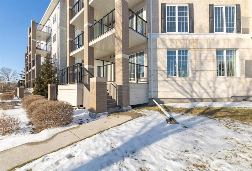 SUPER CONVENIENT 2ND DOOR ACCESS. ONE OF THE FEW RARE UNITS IN THE COMPLEX THAT FEATURES A PERSONAL DOOR TO UNIT WITH QUICK ACCESS TO OUTSIDE! ALSO THIS BALCONY IS ALMOST TWICE THE SIZE AS THOSE ON THE 2,3 AND 4TH FLOORS, WITH ACCESS TO GRASSED GREEN SPACE AREAS!